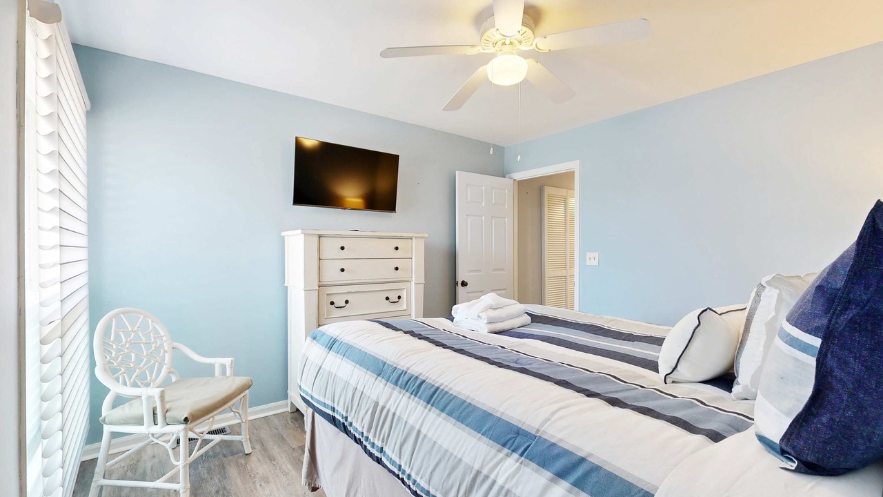 Photo of Bedroom in Summerwind Villas
