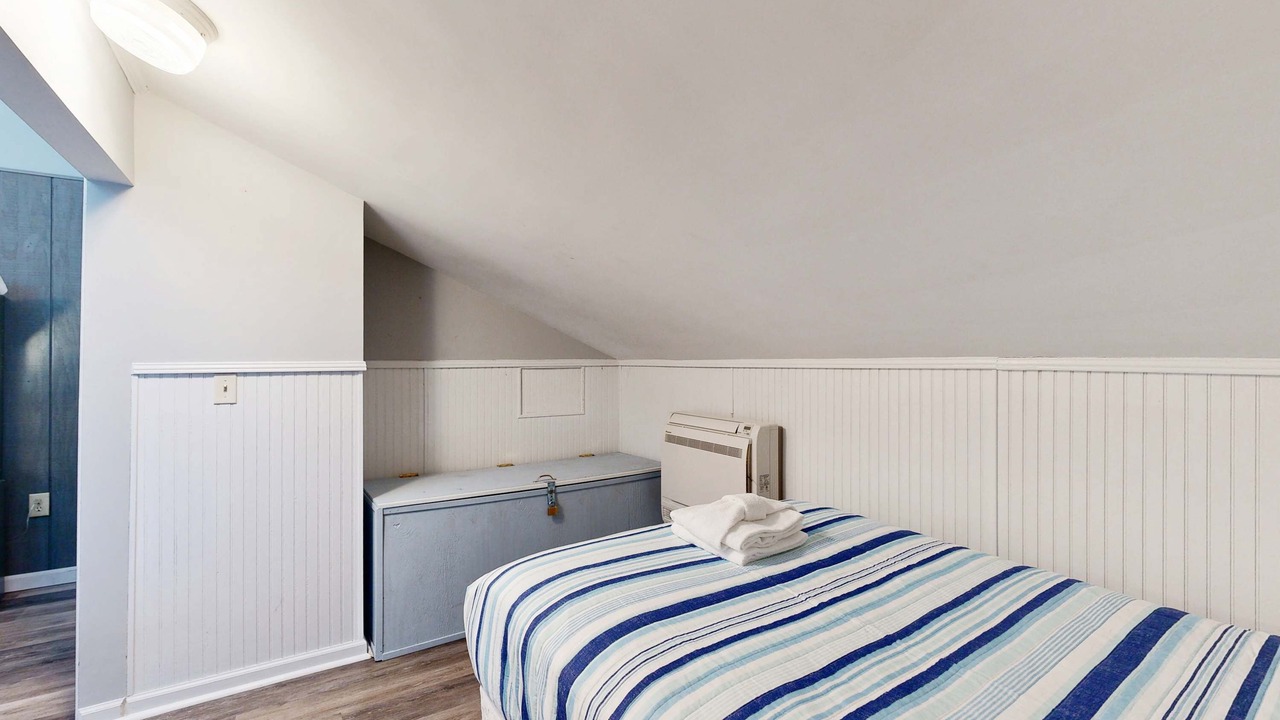 Photo of Bedroom in Summerwind Villas