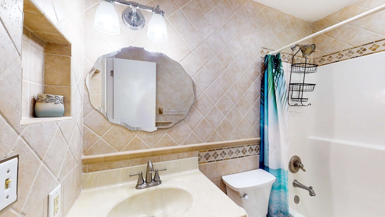 Photo of Bathroom in Palmetto Dunes