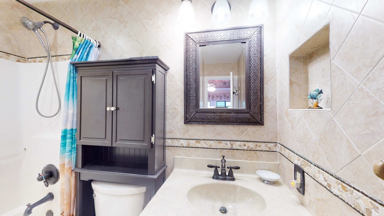 Photo of Bathroom in Palmetto Dunes