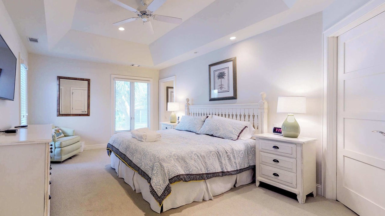 Photo of Bedroom in Beach Lagoon