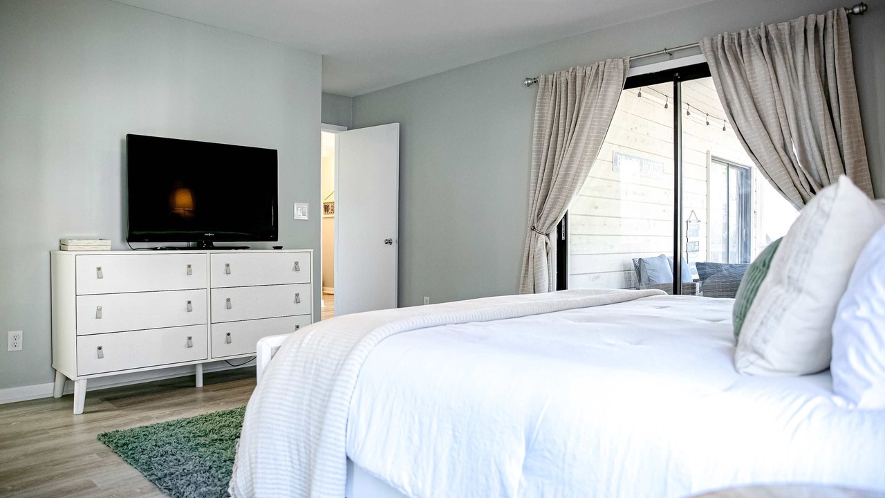 Photo of Bedroom in Ocean Ridge