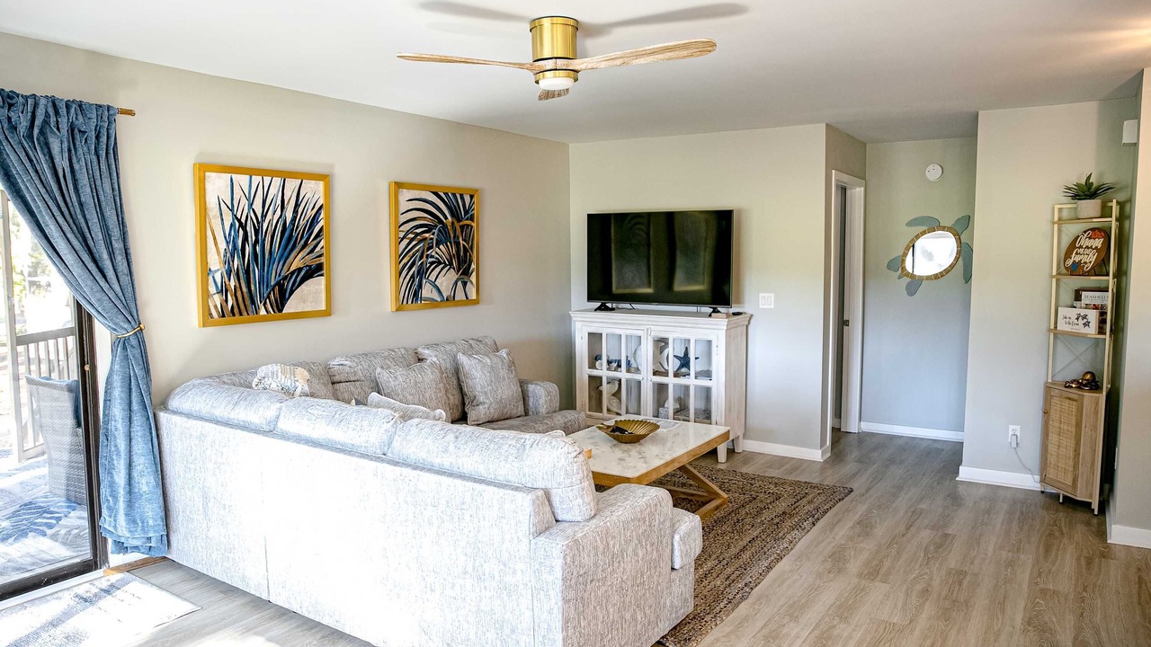 Photo of Livingroom in Ocean Ridge
