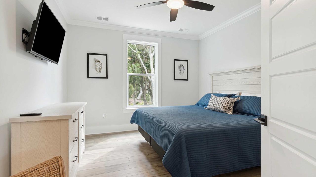Photo of Bedroom in Edisto Island
