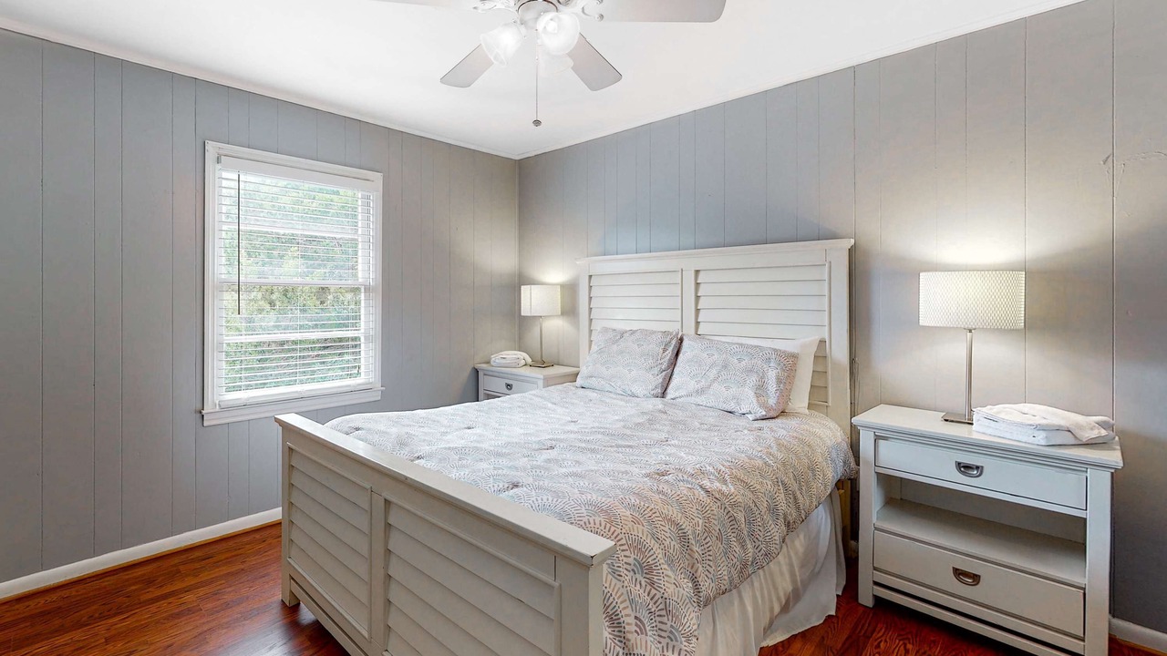 Photo of Bedroom in Edisto Island