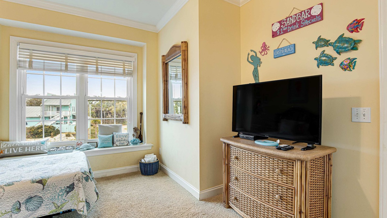 Photo of Bedroom in Edisto Island