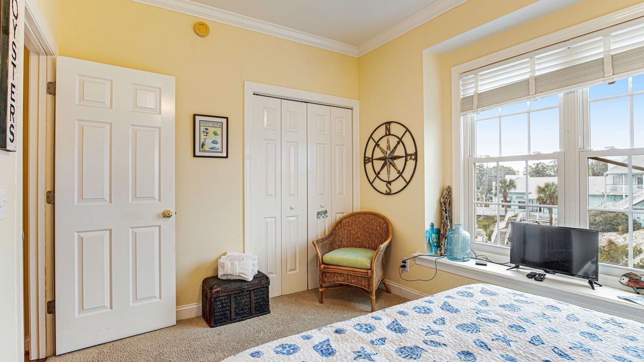 Photo of Bedroom in Edisto Island