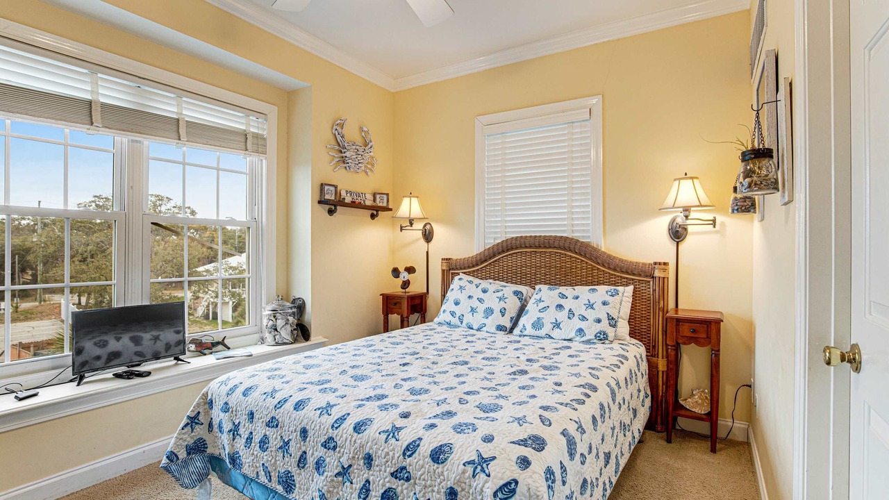 Photo of Bedroom in Edisto Island
