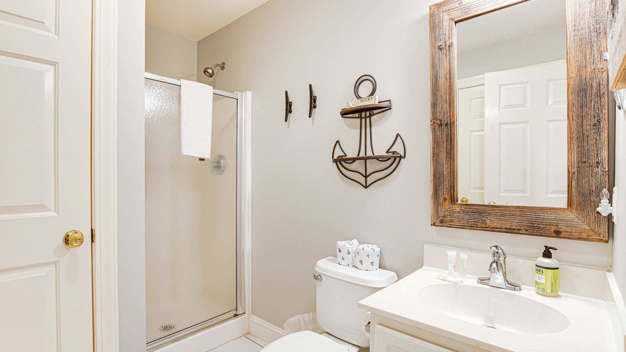 Photo of Bathroom in Edisto Island