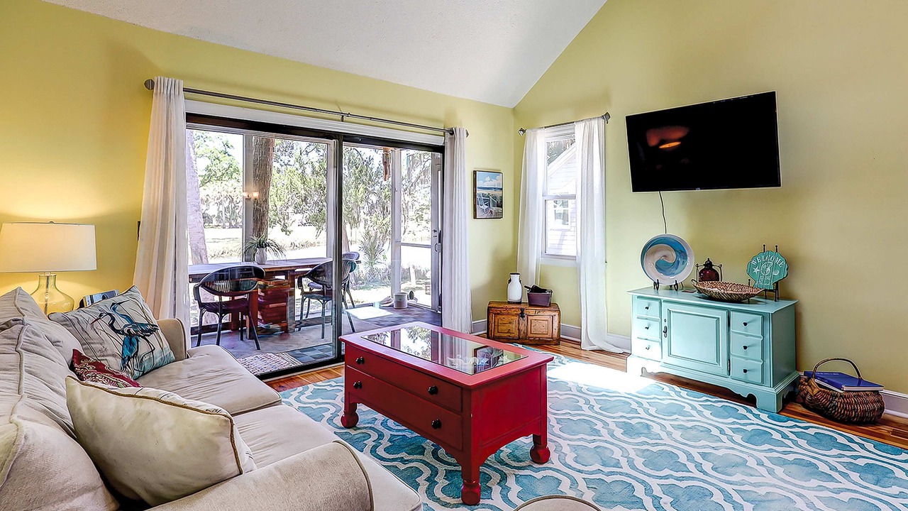 Photo of Livingroom in Oak Grove
