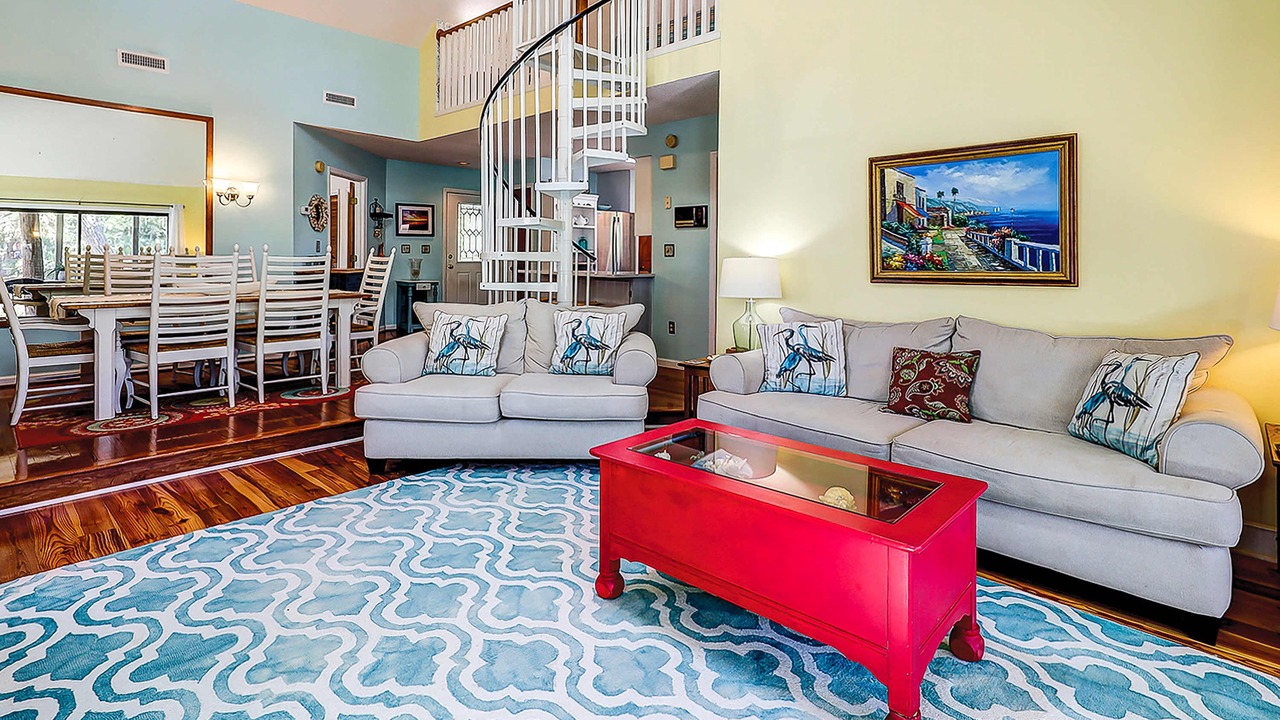 Photo of Livingroom in Oak Grove