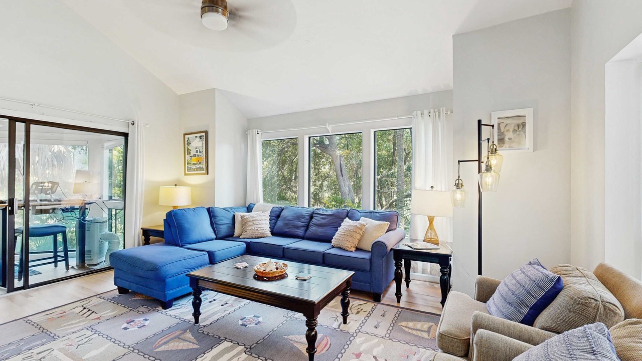 Photo of Livingroom in Ocean Ridge