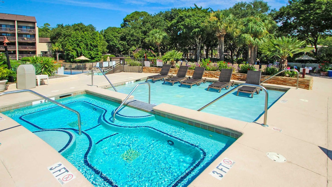 Photo of Outdoor in Folly Field