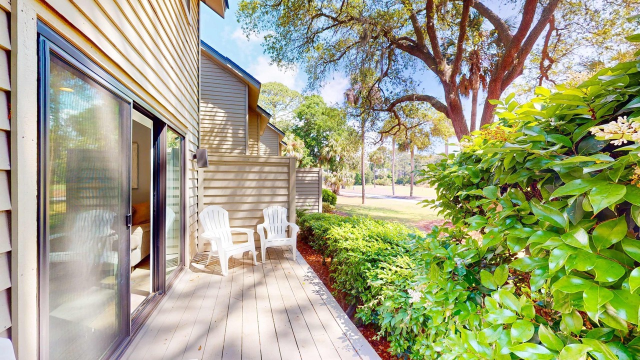 Photo of Patio Balcony in Shipyard Plantation