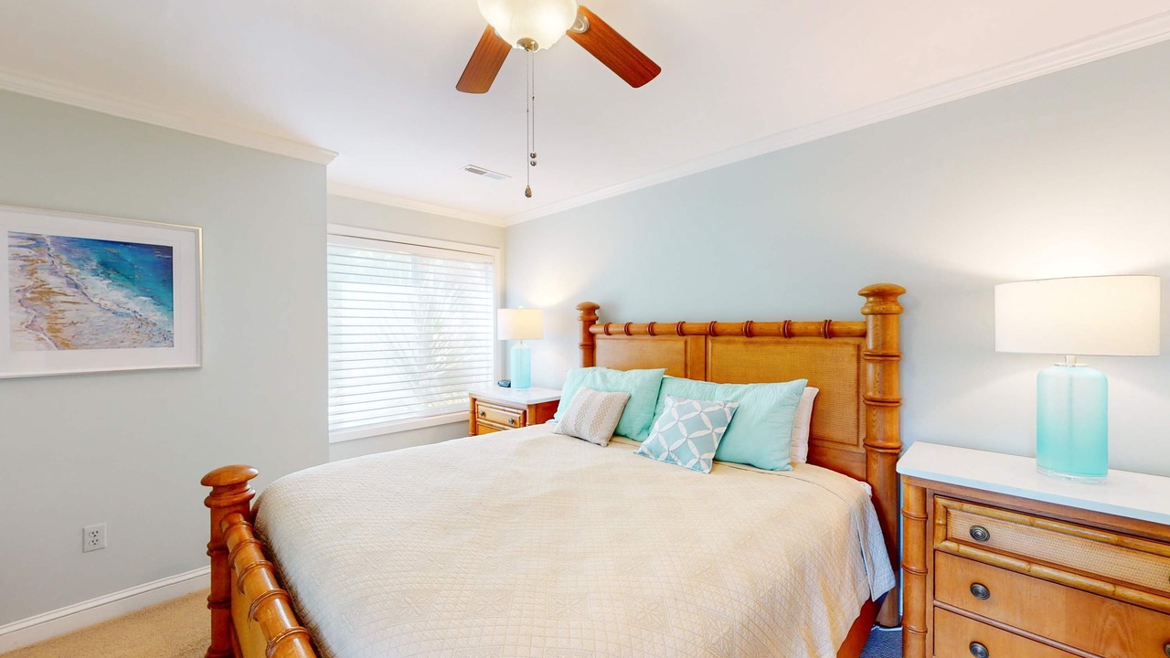 Photo of Bedroom in Shipyard Plantation