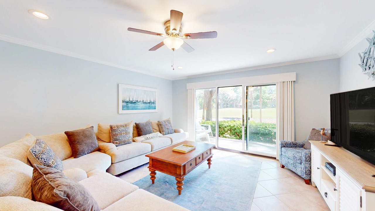 Photo of Livingroom in Shipyard Plantation