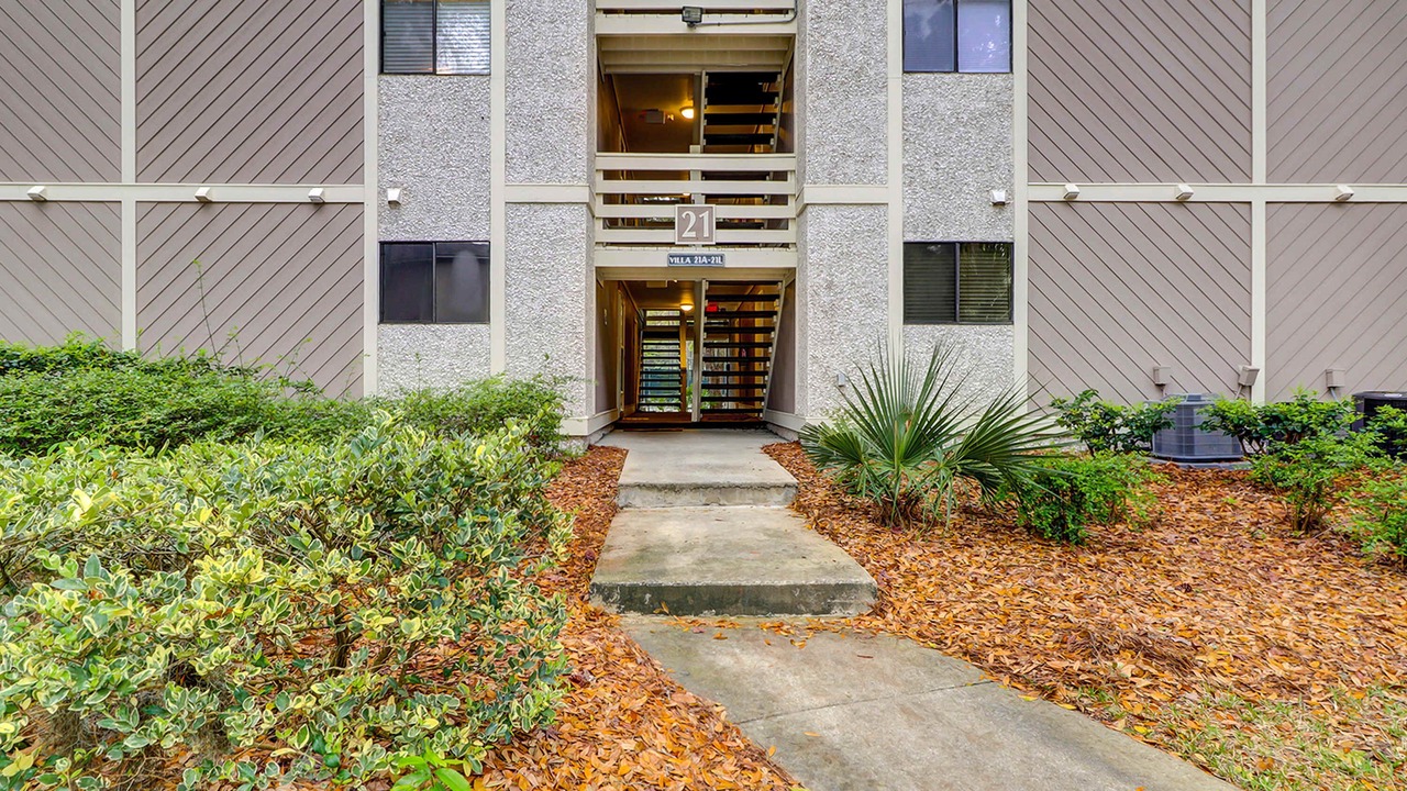 Photo of Outdoor in Folly Field