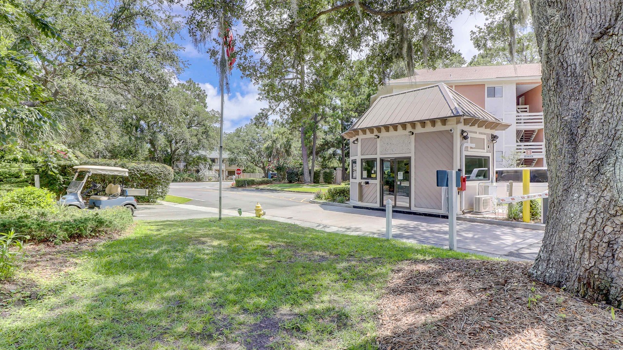 Photo of Outdoor in Folly Field