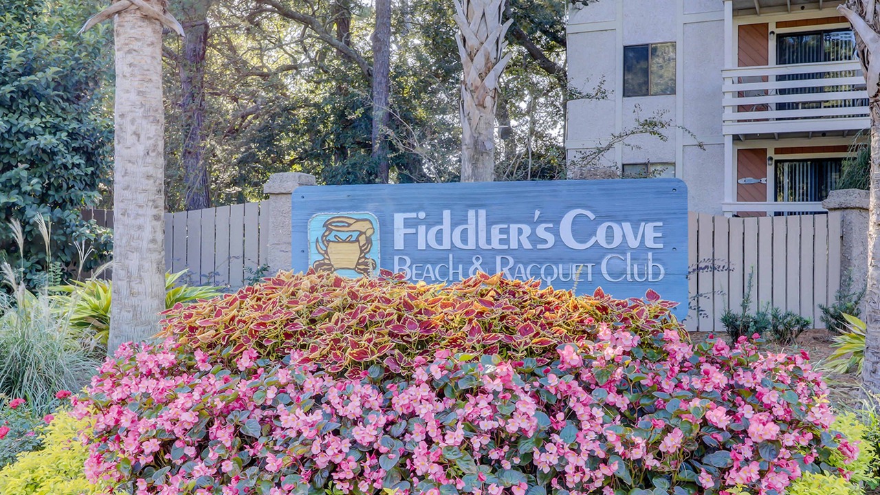 Photo of Outdoor in Folly Field
