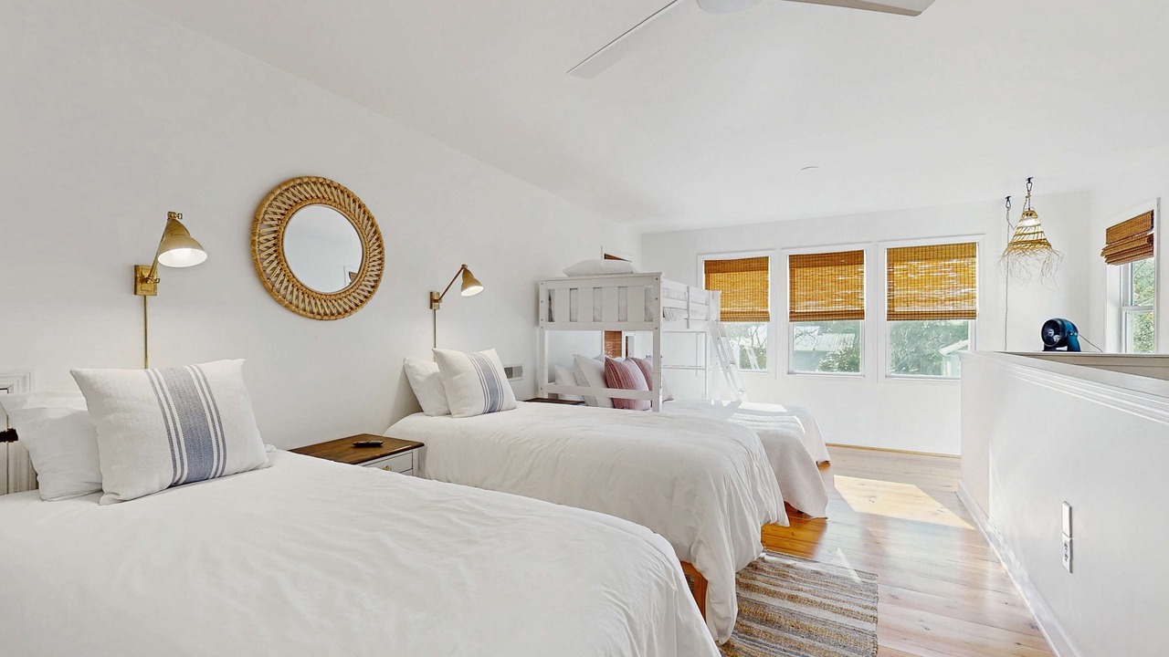 Photo of Bedroom in Edisto Island