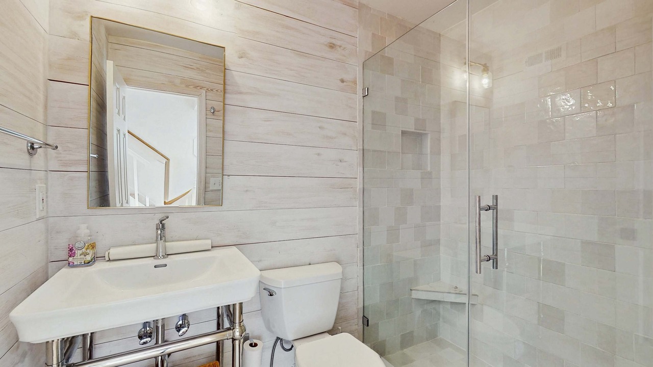 Photo of Bathroom in Edisto Island