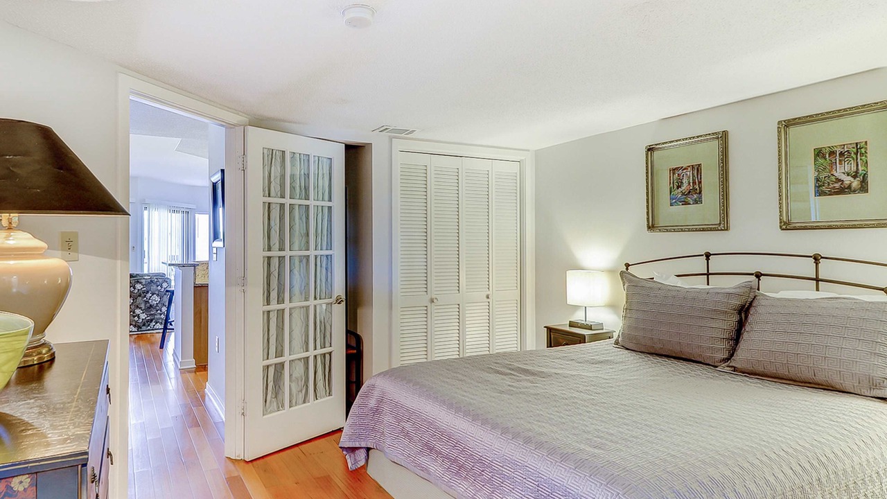 Photo of Bedroom in Shelter Cove