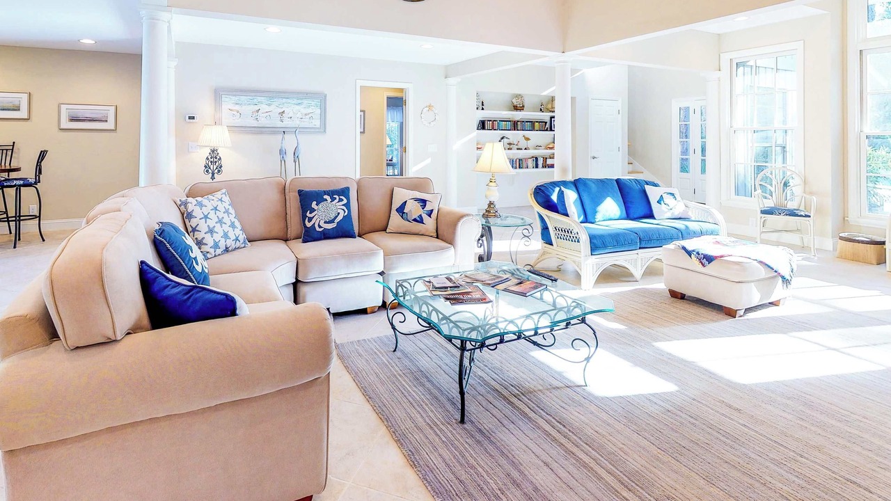 Photo of Livingroom in Oceanside