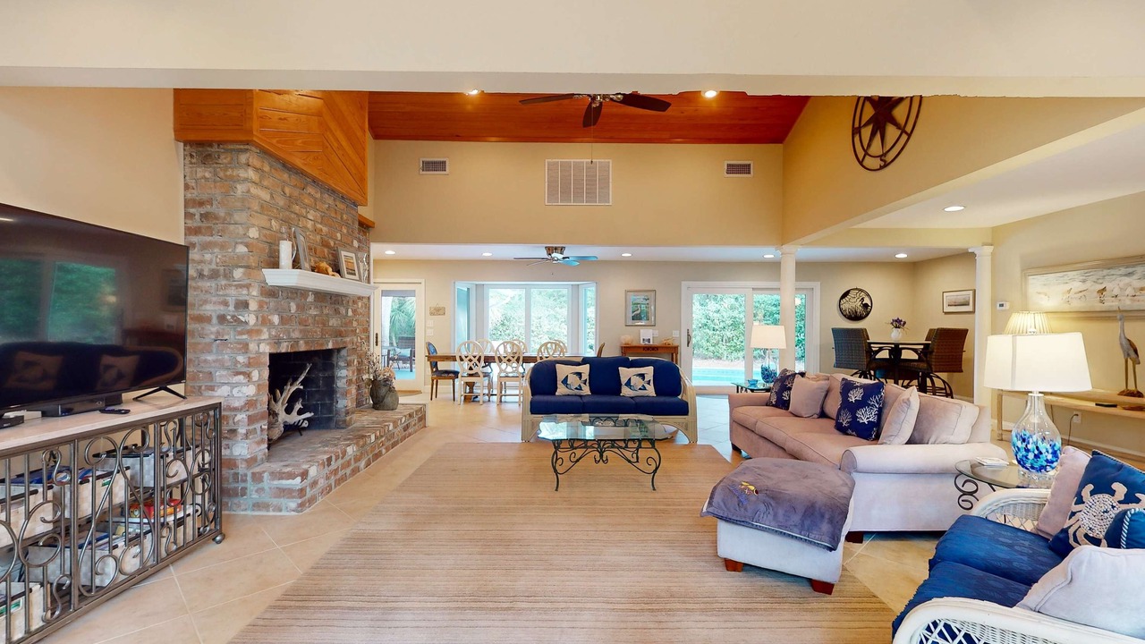 Photo of Livingroom in Oceanside