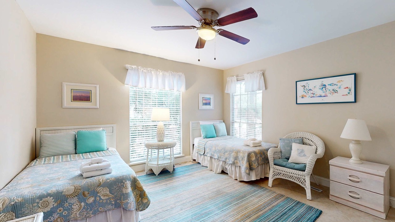 Photo of Bedroom in Oceanside