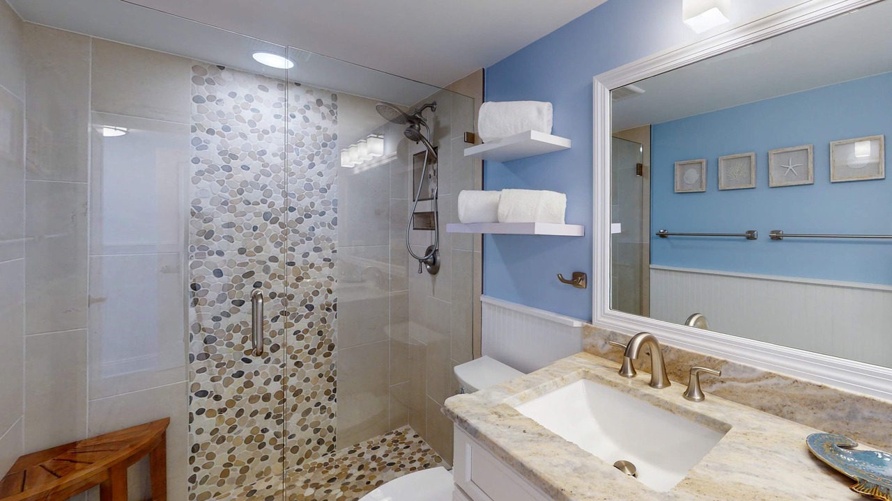 Photo of Bathroom in Folly Field