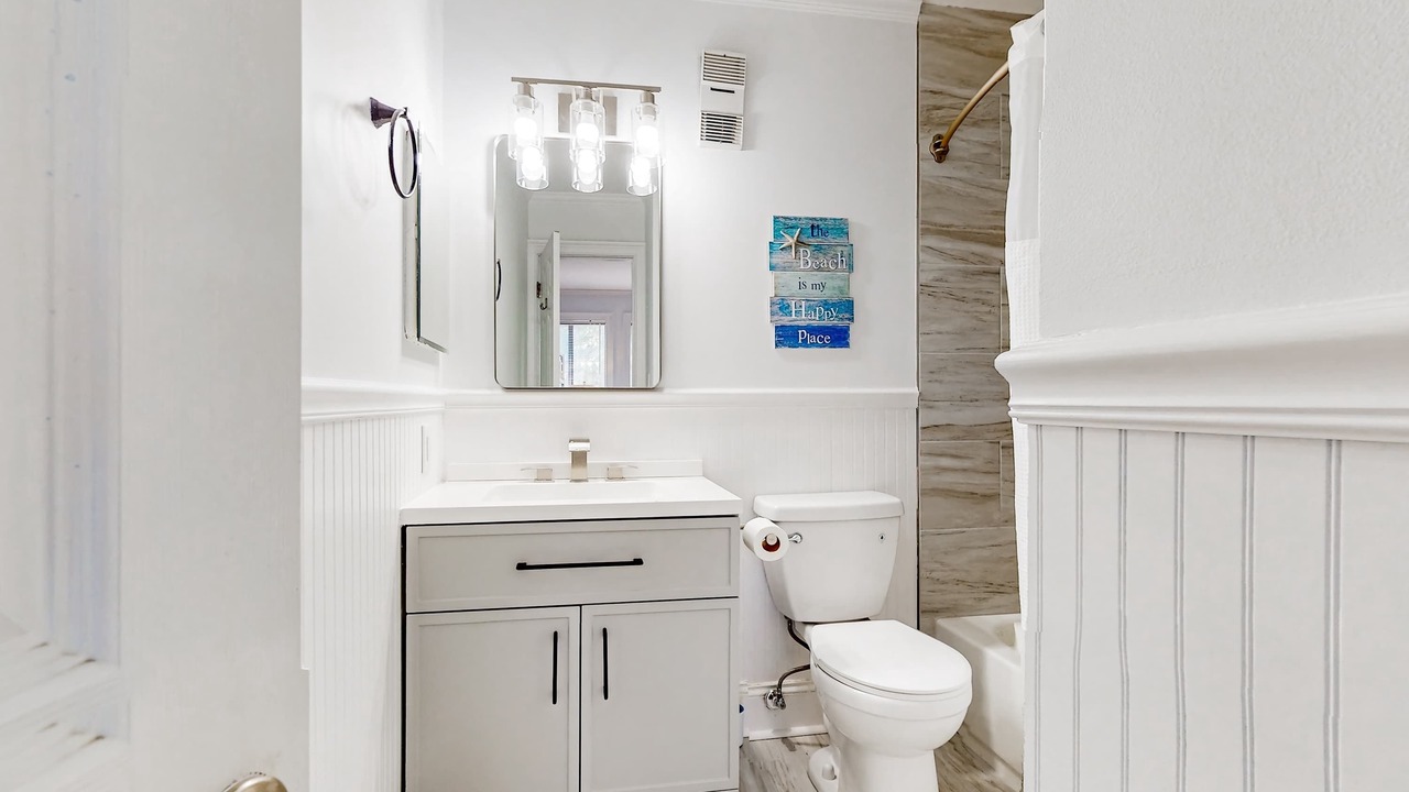 Photo of Bathroom in Palmetto Dunes