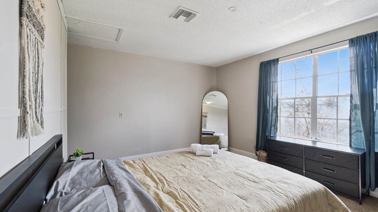 Photo of Bedroom in St. Cloud