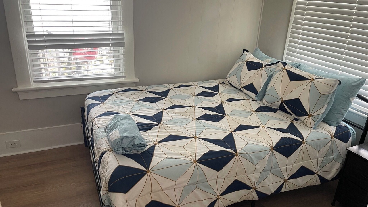 Photo of Bedroom in Thomas Square