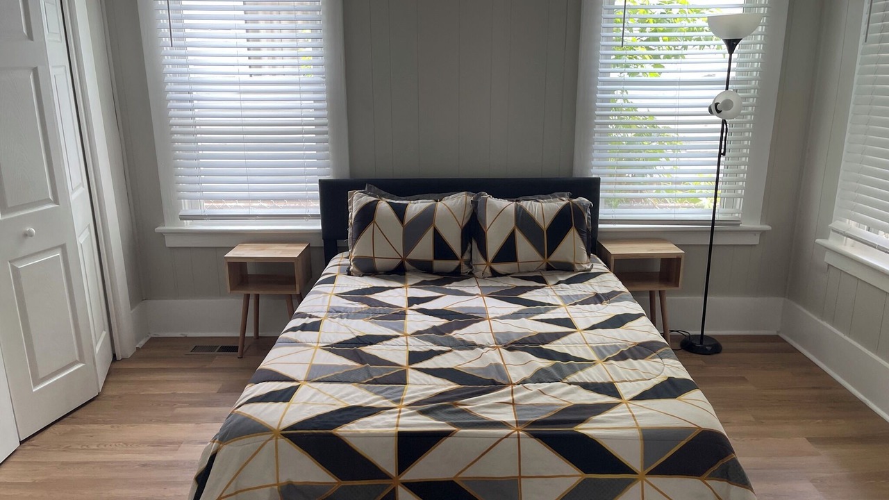Photo of Bedroom in Thomas Square