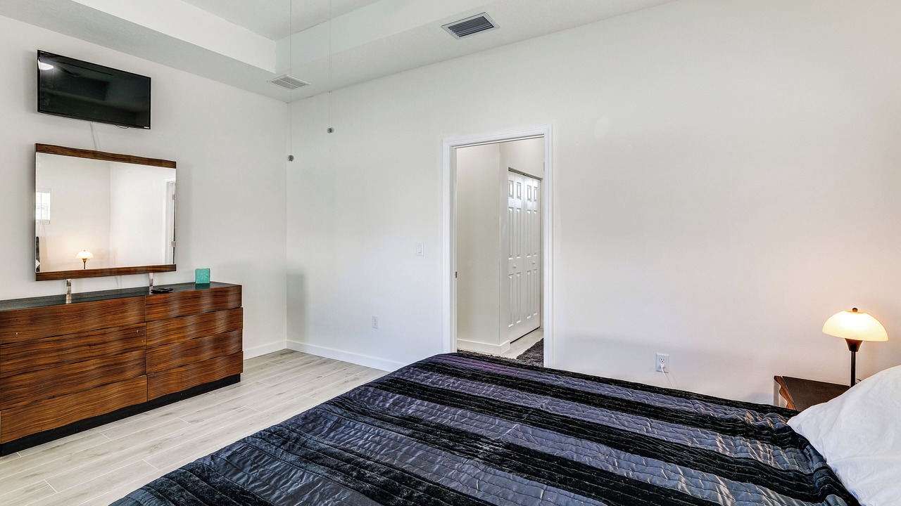 Photo of Bedroom in Poinciana