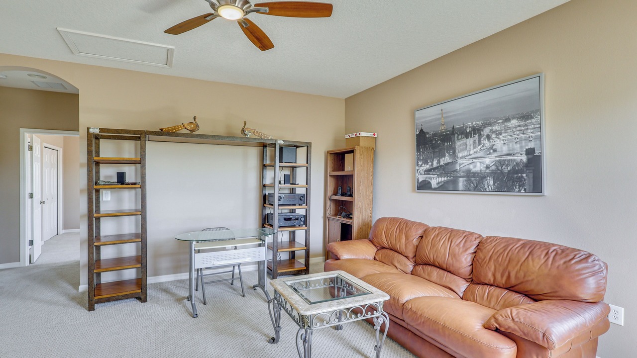 Photo of Livingroom in Riverview