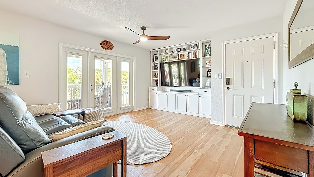 Photo of Livingroom in Coquina Key