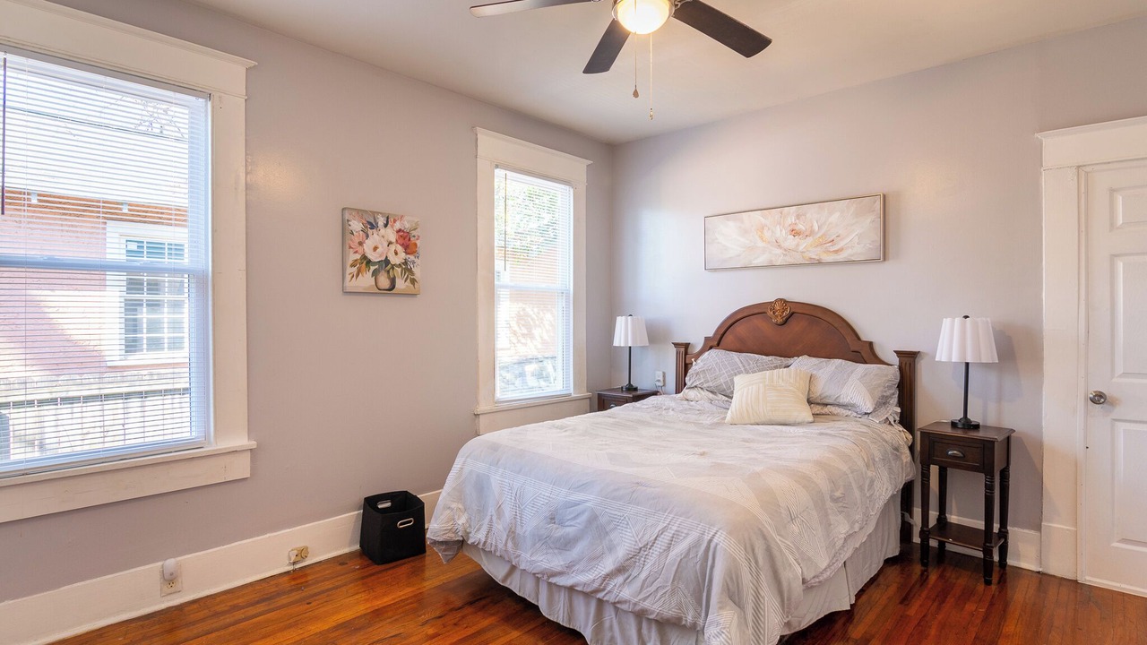 Photo of Bedroom in Midtown