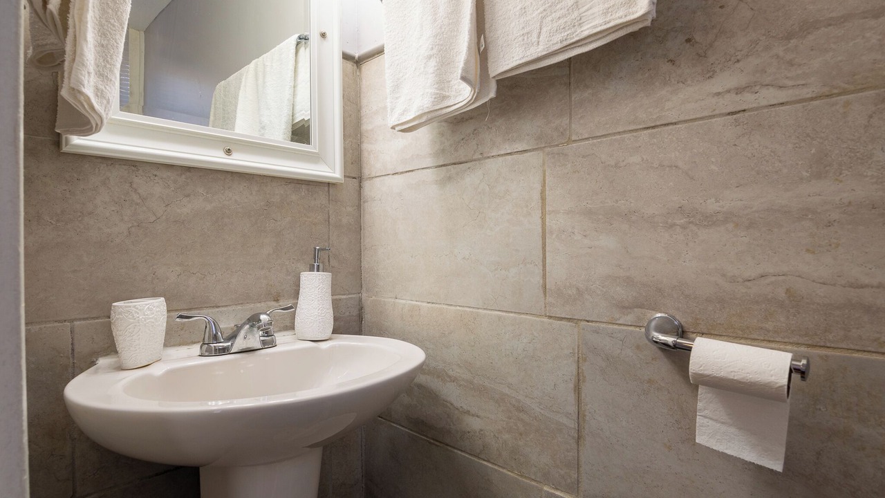 Photo of Bathroom in Midtown