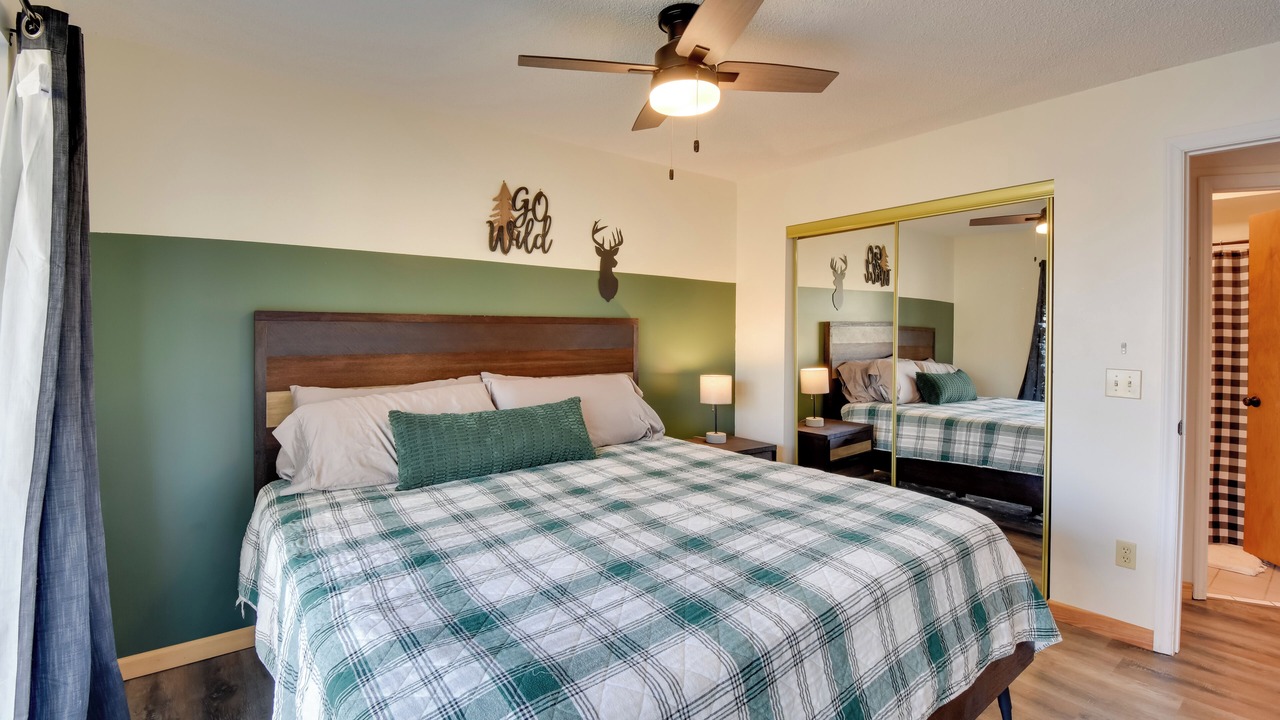 Photo of Bedroom in Seneca