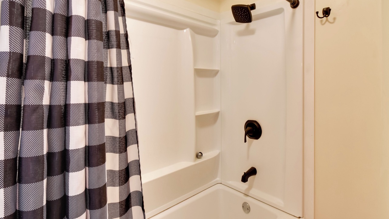 Photo of Bathroom in Seneca