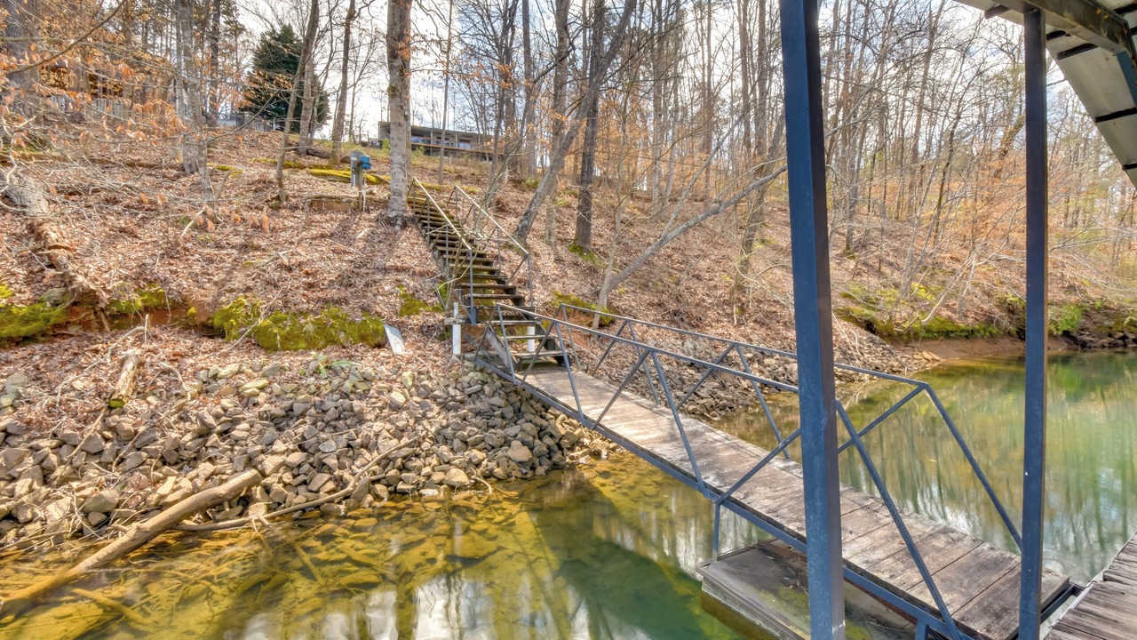 Photo of Others in Seneca