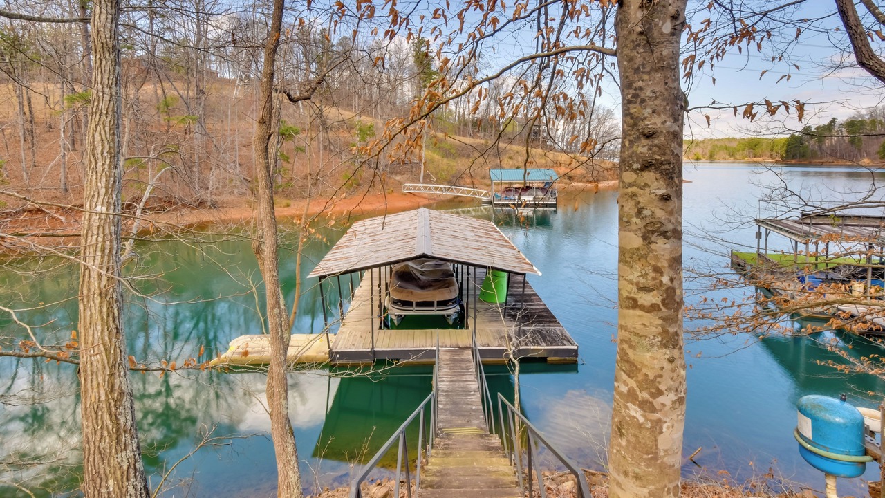 Photo of Outdoor in Seneca