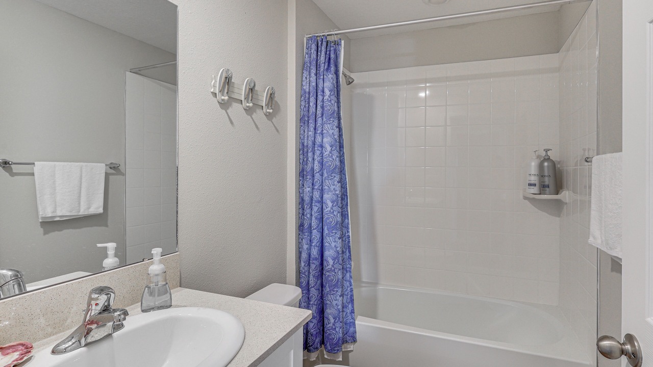 Photo of Bathroom in Balm