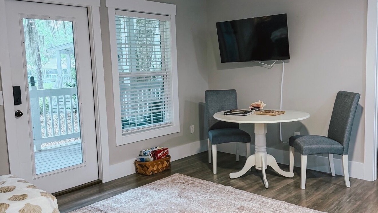 Photo of Bedroom in Melrose on the Beach