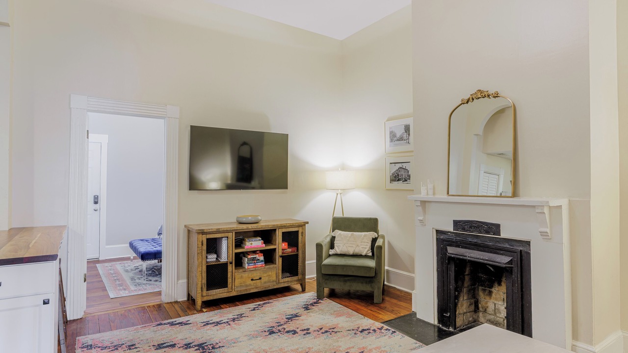 Photo of Livingroom in Dixon Park