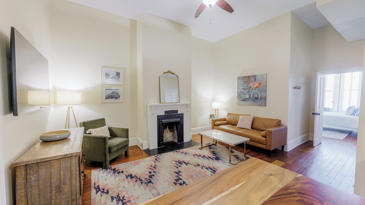Photo of Livingroom in Dixon Park