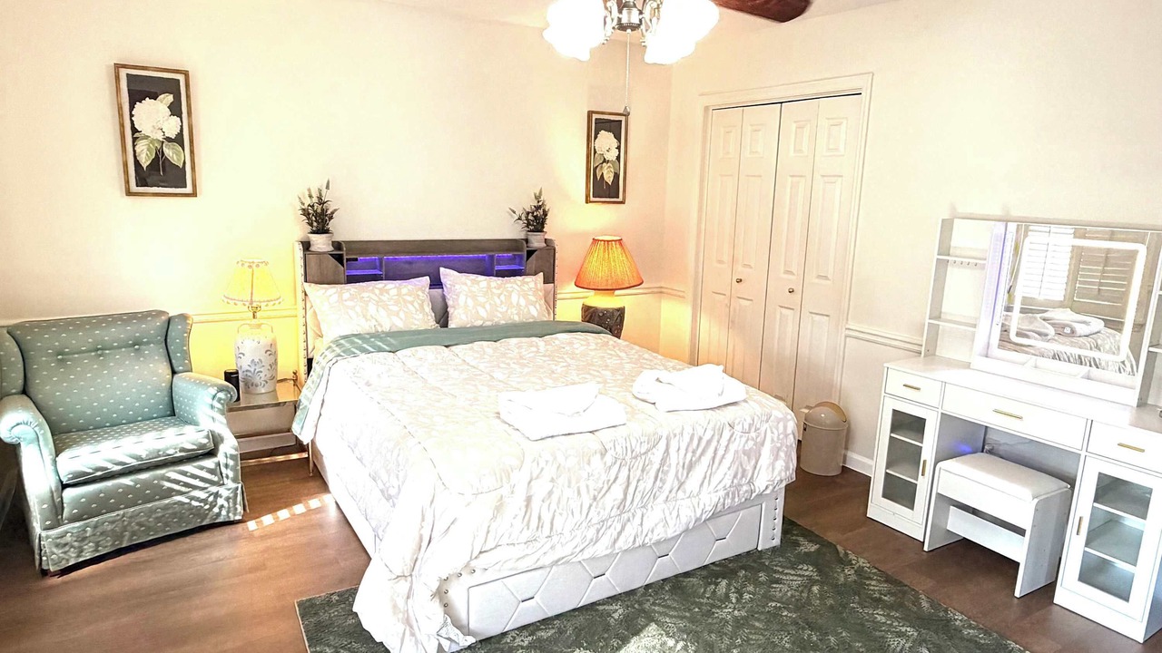 Photo of Bedroom in Statesboro
