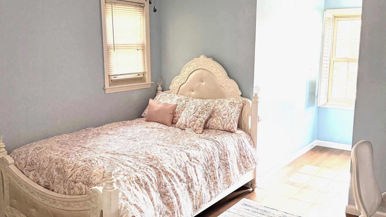 Photo of Bedroom in Statesboro