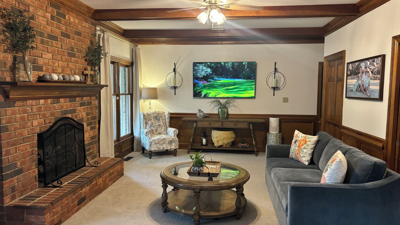 Photo of Livingroom in Martinez